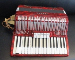 松江駅近く!! ヤマハ 楽器 アコーディオン買取は大吉松江店!!