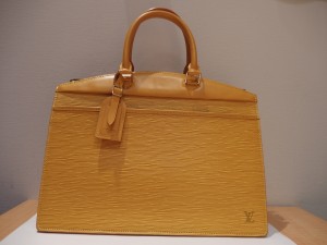 関内伊勢佐木町の大吉です。ヴィトンをお買取りいたしました。