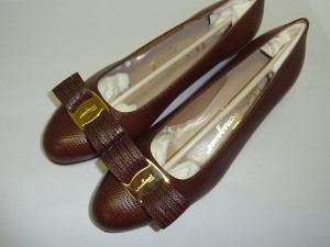 大吉東武練馬店|東武練馬のお客からフェラガモの靴を高価お買取です。 地域No.1高価買取宣言中!