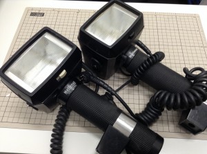 カメラのストロボも買取り可能!大吉ガーデンモール木津川店へどうぞ!