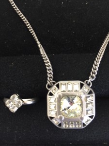 アクセサリー買取りました沖縄大吉胡屋店です