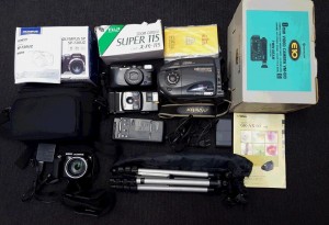 東灘区セルバ1階の大吉セルバ甲南山手店でカメラをお買取りしました。