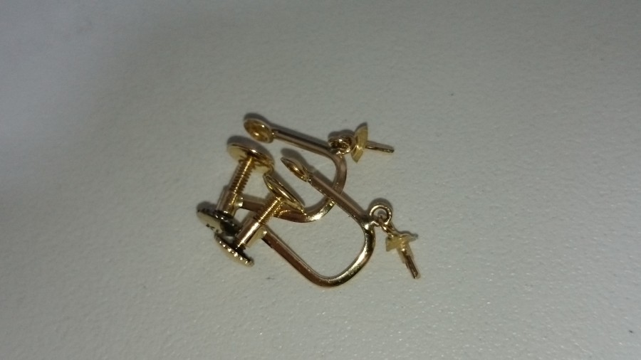 金 イヤリング アクセサリー