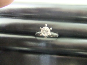 札幌市でダイヤの買取なら大吉円山公園店へ