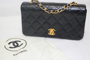 シャネル　大東市