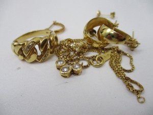 18金の買取は大吉湘南茅ヶ崎店へ