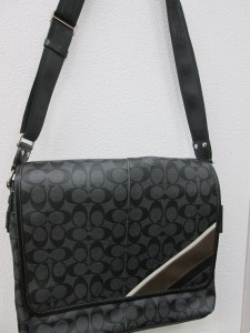 COACHショルダーのお買取は大吉上福岡店にお任せください!