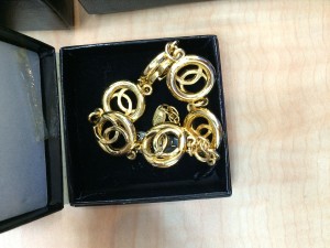 ブランドアクセサリーCHANEL金色ゴールドブレスレット