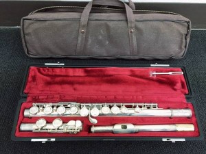 土気駅近くで中古フルートを買取！大吉あすみが店