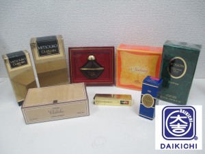化粧品の買取も大吉ウエステ垂水店にお越しください!
