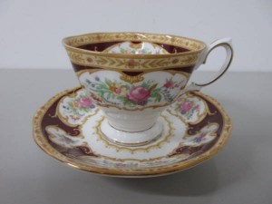 ロイヤルアルバート 買取 下関