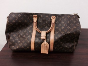 ブランド　ヴィトン　キーポル