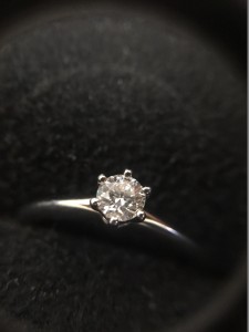 ダイヤ高価買取行なっております。沖縄大吉胡屋店です。