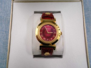 時計の買取を強化している天満駅すぐの大吉天神橋筋商店街店!