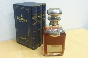 Hennessy ヘネシー シルバートップ Book 箱付