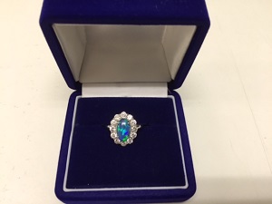 貴金属のお買取なら買取専門店大吉溝の口店にお任せ下さい