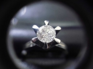 ダイヤのお買取りなら買取専門店大吉 天神橋筋商店街店