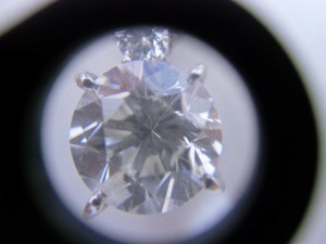 ダイヤの買取なら大吉サンシパーク桑名店です!