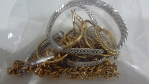 金、プラチナお買取りしました!大吉サンシパーク桑名店です