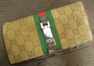 グッチ 大吉今里店