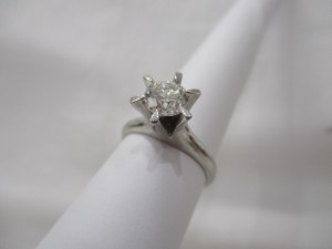 ダイヤモンドの買取に自信があります！大吉松江店