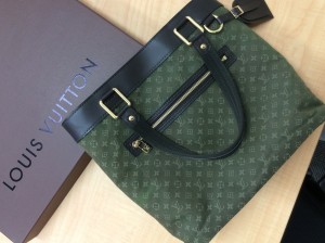 VUITTONのお買取りは大吉西院店で