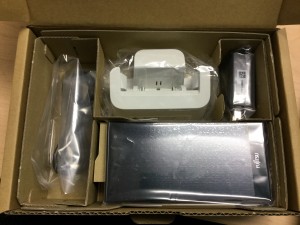 富士通 Arrows M02 ブラック