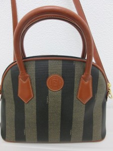 FENDI ショルダーバッグ ペカン柄のお買取は大吉上福岡店にお任せください!
