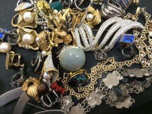 使わなくなったアクセサリーは大吉八王子店へお持ちください