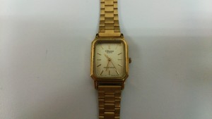 壊れた時計を買取りました。大吉浜松店です。