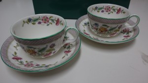 食器の買取も大吉 調布店にお任せ下さい。