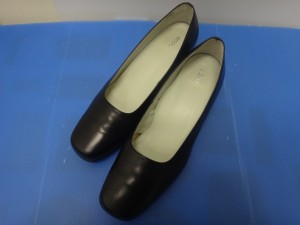 靴も買取ります！大吉ガーデンモール木津川店です。