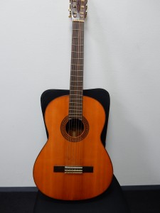 小樽市でギターの高価買取なら、大吉長崎屋小樽店にお越しください!