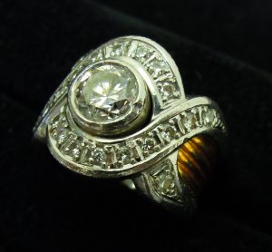 ダイヤ　大吉今里店