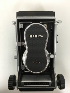 二眼レフのカメラ、お買取りします。大吉成城学園前店です