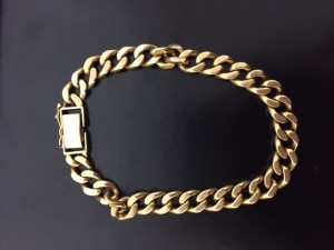 18金のブレスレットをセンター北にお住まいのお客様からお売りいただきました。|大吉センター北店