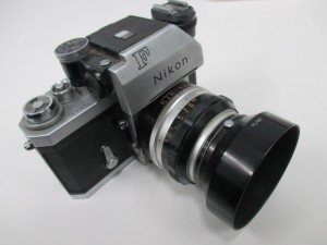Nikon F