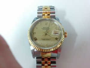 時計を高額査定実施中! 鈴鹿市で地域No.1高価買取宣言中!大吉イオンタウン鈴鹿店です。