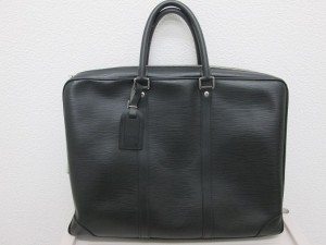 ルイヴィトン エピ ポルトドキュマン・ヴォワヤージュのお買取は大吉上福岡店にお任せください!