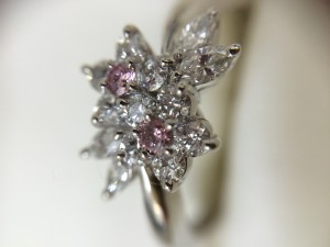 ブランド貴金属プラチナPt900ピンクダイヤ付リング