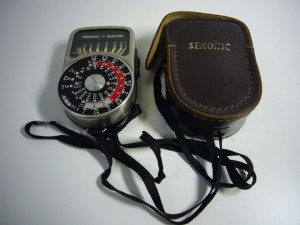 大吉センター北店|都筑区川和町にお住まいのお客様よりカメラ用アクセサリーを買取しました。