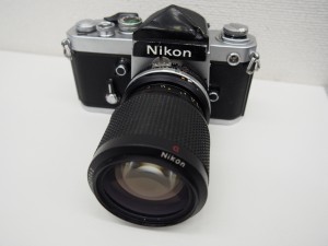 機械式カメラの最高峰「Nikon F2」をお買取り致しました大吉鶴見店です。