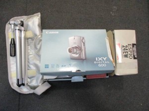 カメラを買取る、大吉　松戸店です。カメラ以外にも金、プラチナ、銀、貴金属、古銭、時計、ダイヤモンド、切手、金券、テレカ、携帯、カメラ等等幅広くお買取しているのが大吉松戸店。「カメラ」「買取」「松戸」で検索 カメラを買取る、大吉　松戸店です。当店ではカメラ以外にも金、プラチナ、銀、貴金属、古銭、時計、ダイヤモンド、切手、金券、テレカ、携帯、カメラ等等幅広くお買取しています。