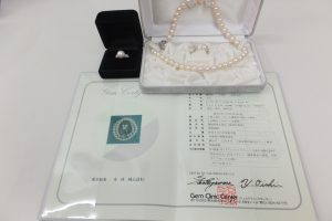 ブランド貴金属パール付プラチナリング