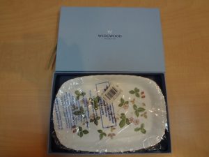 ブランド食器を売るなら、買取専門店大吉ガーデンモール木津川店へ！