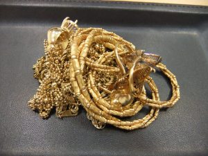 貴金属を高く売りたいなら大吉イオンタウン仙台泉大沢店へ