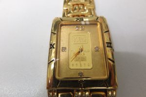 ブランド時計貴金属インゴットk24金入り時計