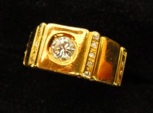 ダイヤ　大吉今里店