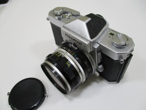 大府市のお客様よりカメラを買取りました!