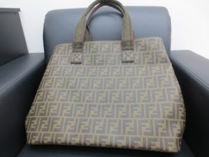 FENDI バッグ 買取 世田谷区 祖師ヶ谷大蔵